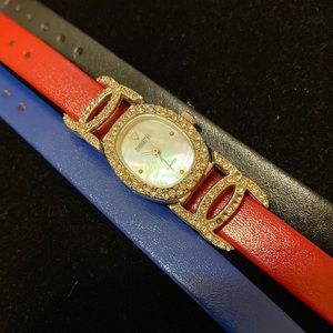 Watch Face with 3 Interchangeable bands.